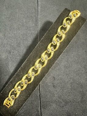 NOS/ Vtg Gold Plated Rhinestone & Black Cabochon Heavy Link Bracelet